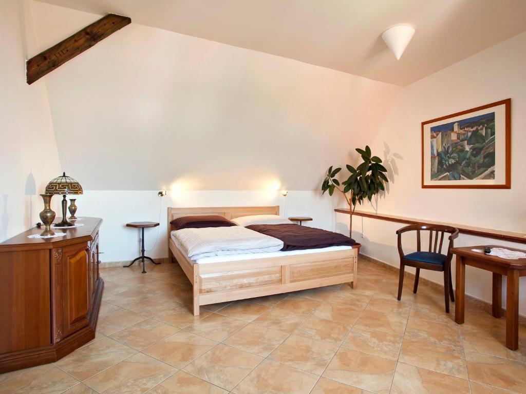 Staromestsky Penzion Tábor Buitenkant foto